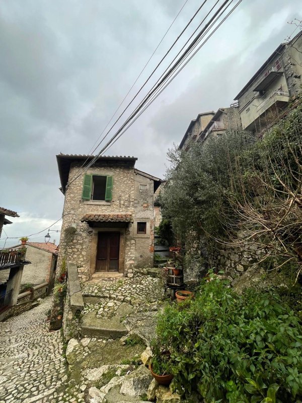 appartamento in vendita ad Artena