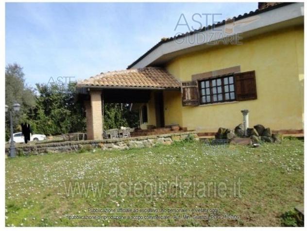 casa indipendente in vendita ad Artena