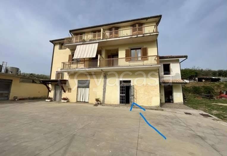 appartamento in vendita ad Artena in zona Colubro