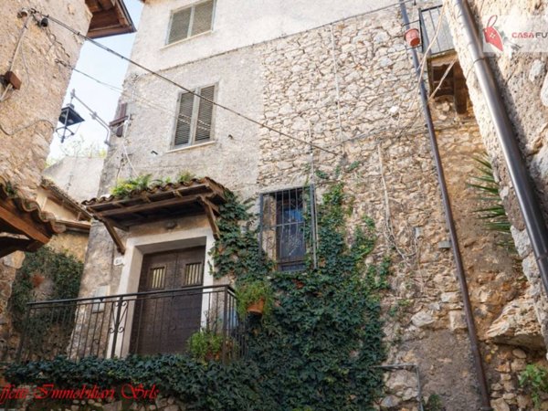 appartamento in vendita ad Artena