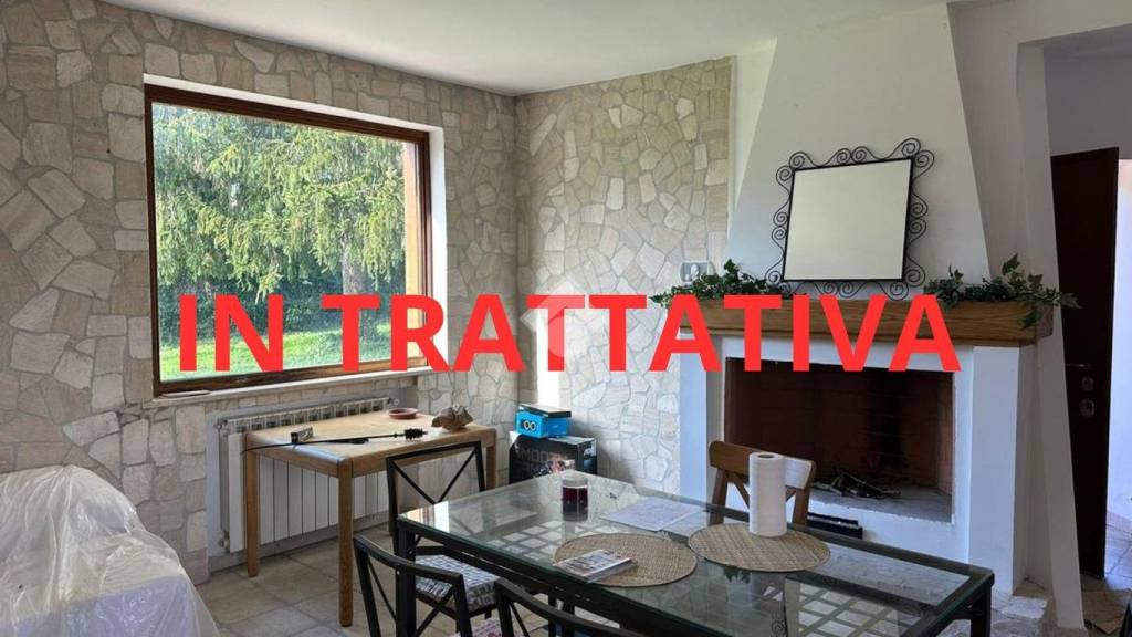 casa indipendente in vendita ad Artena