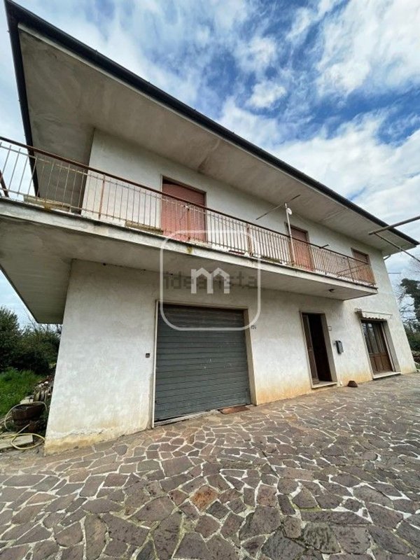 casa indipendente in vendita ad Artena