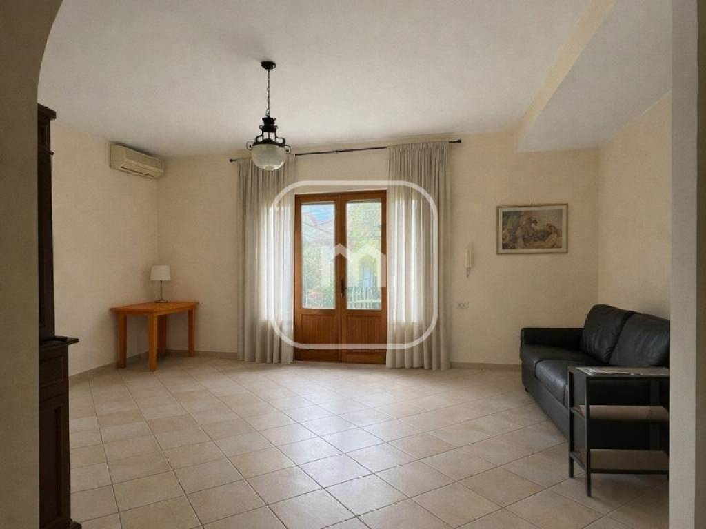 casa indipendente in vendita ad Artena