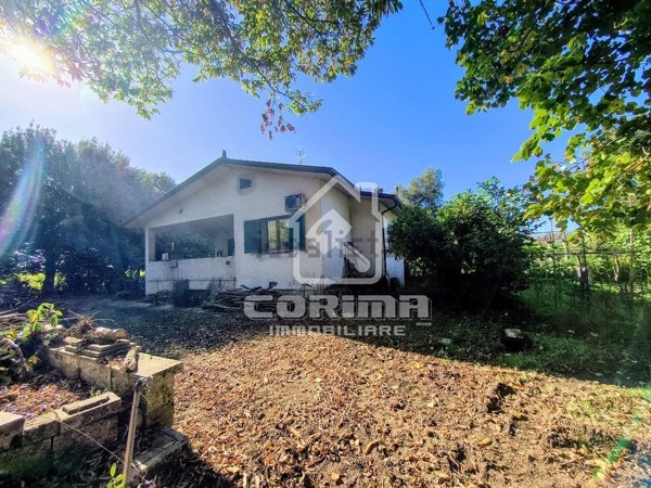 casa indipendente in vendita ad Artena