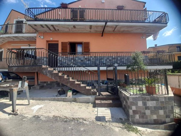 casa indipendente in vendita ad Artena