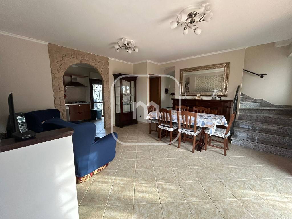 casa indipendente in vendita ad Artena in zona Abbazia