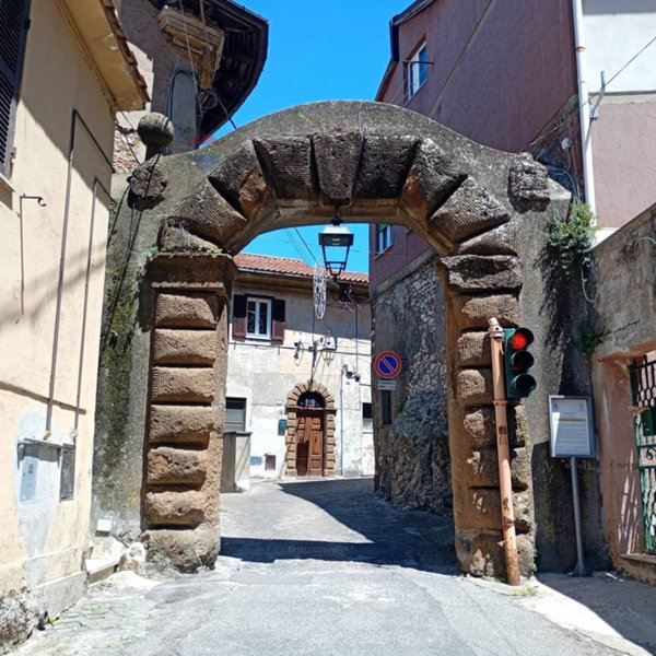 casa indipendente in vendita ad Artena