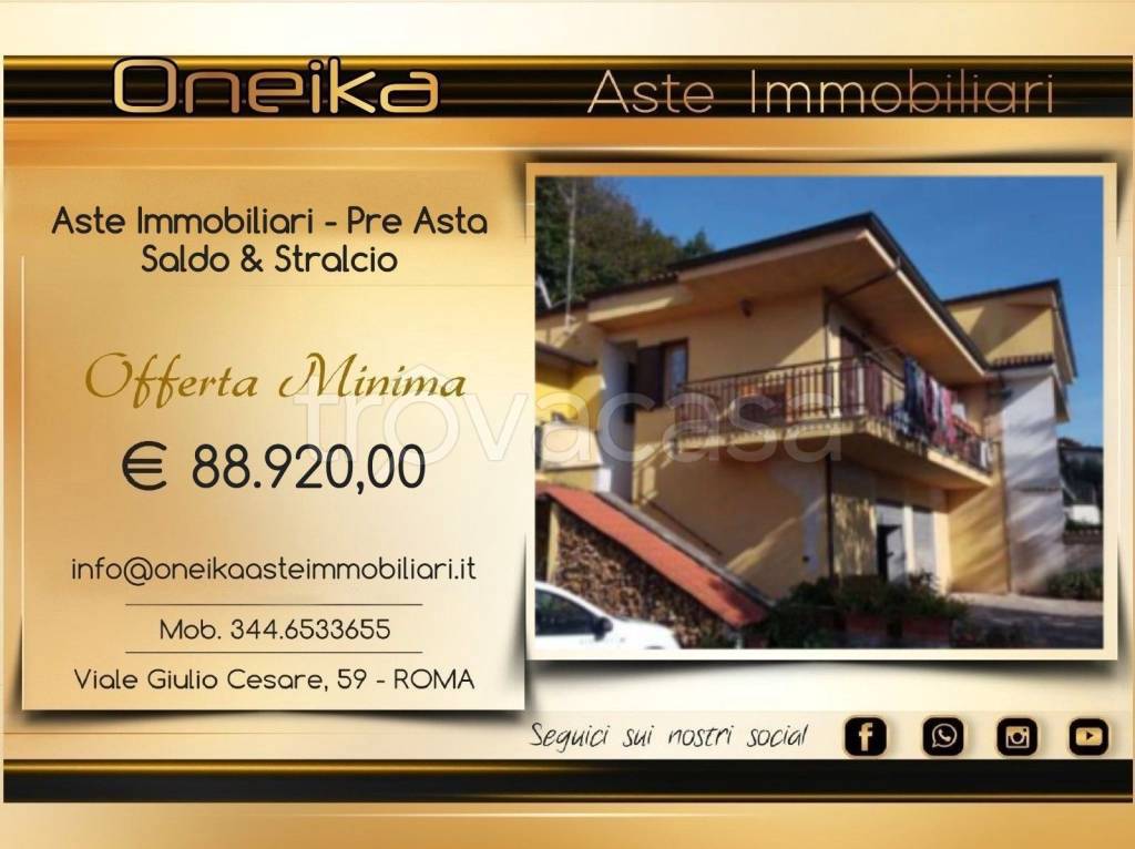 casa indipendente in vendita ad Artena in zona Macere