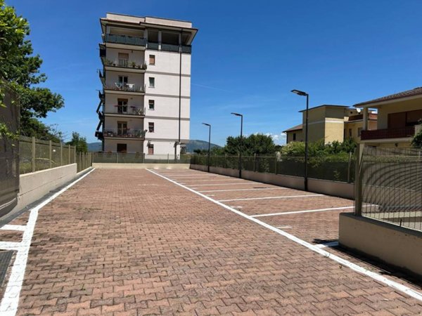box auto in vendita ad Artena in zona Valli