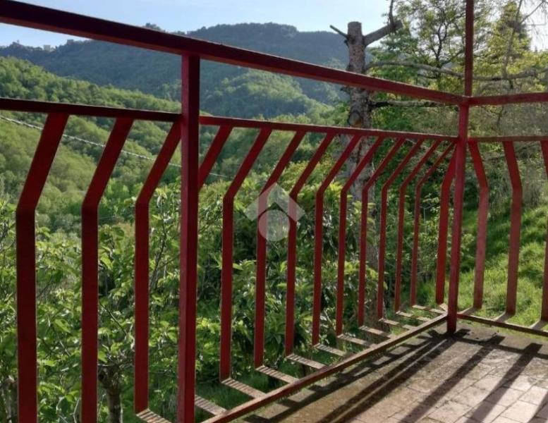 casa indipendente in vendita a Bellegra