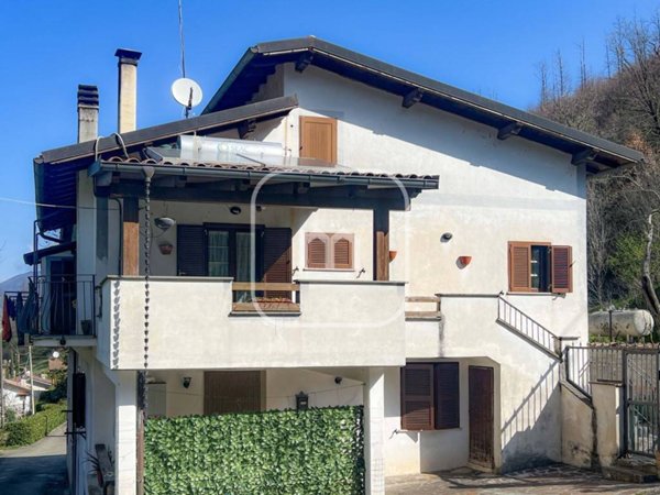 appartamento in vendita a Bellegra in zona Vadocanale