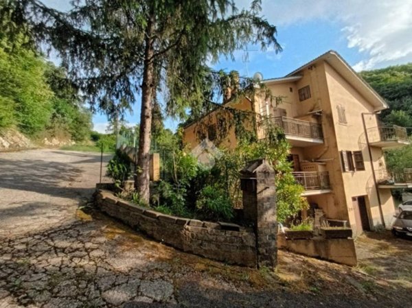 casa indipendente in vendita a Bellegra