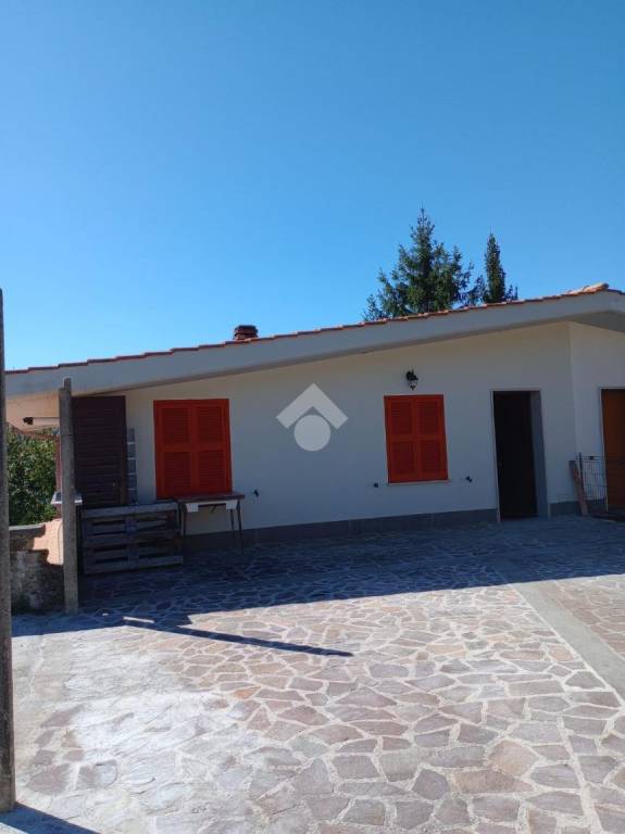 casa indipendente in vendita a Bellegra