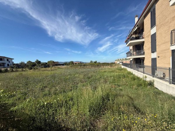 terreno edificabile in vendita a Bellegra