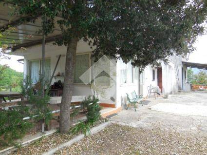 casa indipendente in vendita a Bellegra