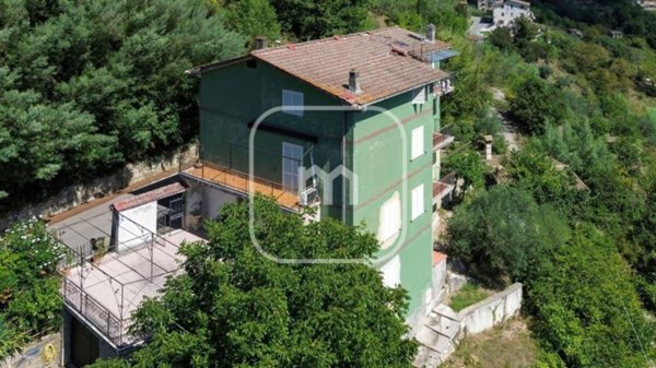 appartamento in vendita a Bellegra in zona Vaccarecce