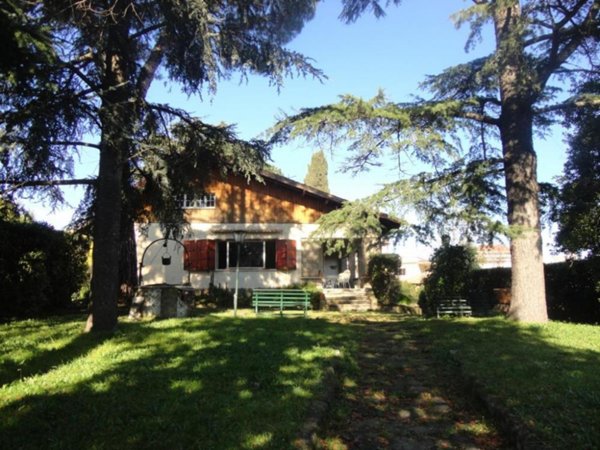 casa indipendente in vendita a Bracciano