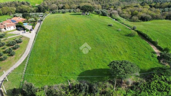 casa indipendente in vendita a Bracciano in zona Castel Giuliano