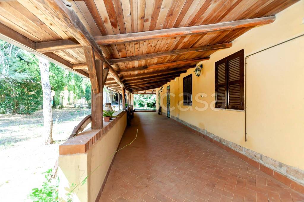 casa indipendente in vendita a Bracciano