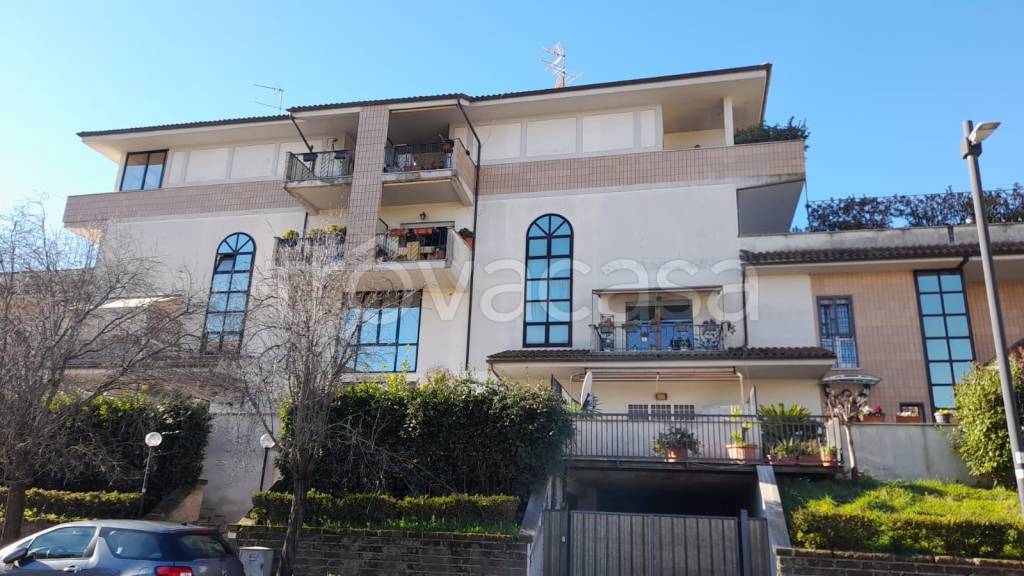 appartamento in vendita a Bracciano