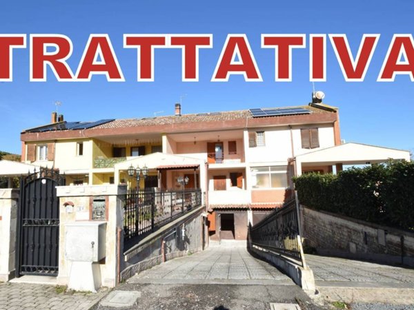 casa indipendente in vendita a Bracciano in zona Vigna di Valle