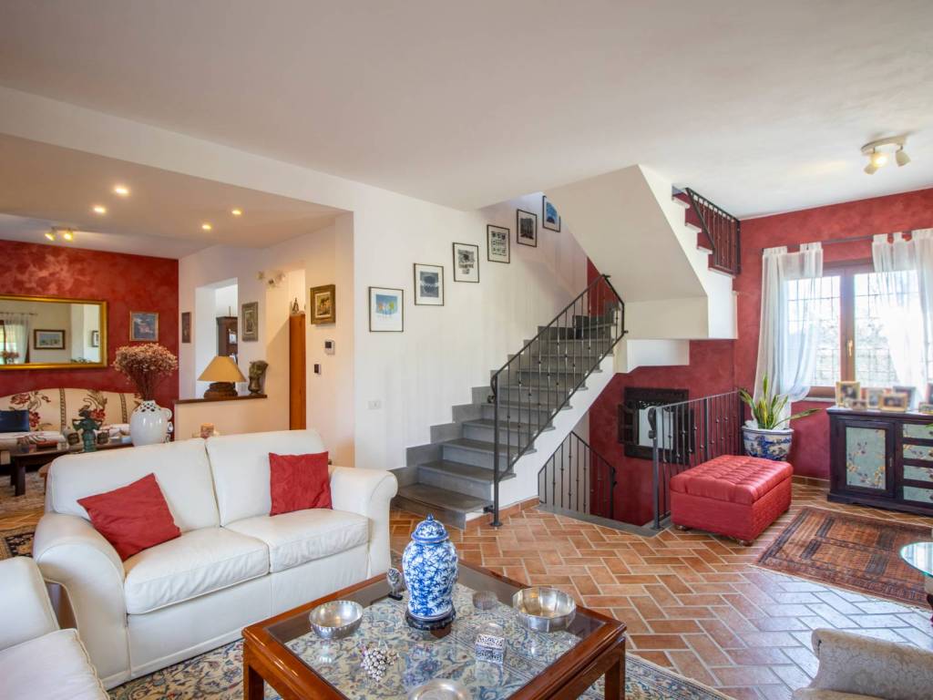 casa indipendente in vendita a Bracciano