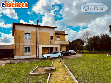 appartamento in vendita a Bracciano in zona Vigna di Valle