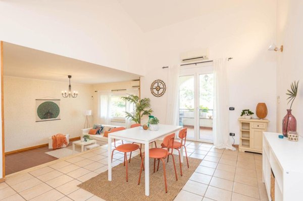casa indipendente in vendita a Bracciano