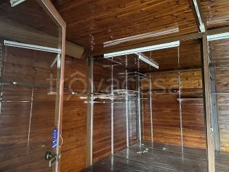 negozio in vendita a Bracciano