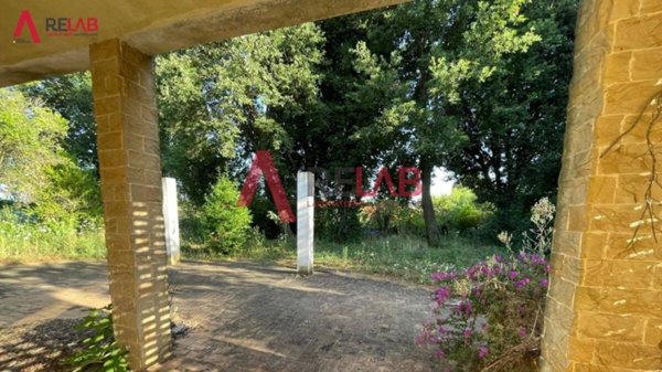 casa indipendente in vendita a Bracciano in zona Vigna di Valle