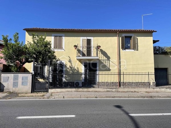 appartamento in vendita a Bracciano in zona Vigna di Valle