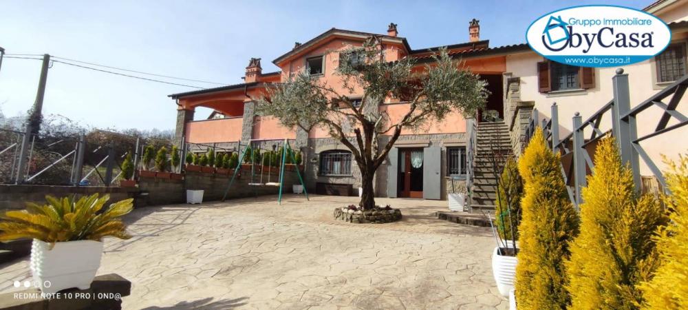 casa indipendente in vendita a Bracciano in zona Pisciarelli