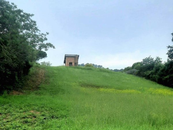 casa indipendente in vendita a Bracciano in zona Castel Giuliano