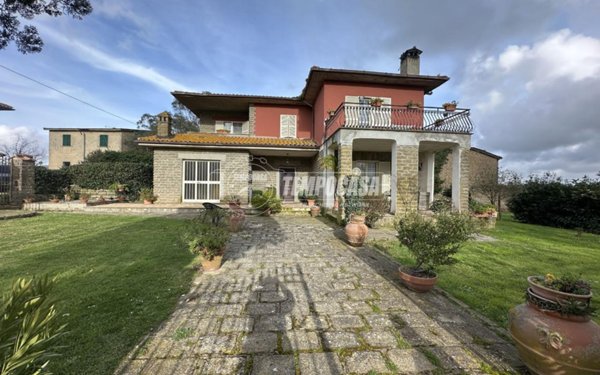 casa indipendente in vendita a Bracciano