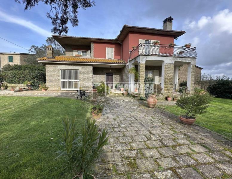 casa indipendente in vendita a Bracciano