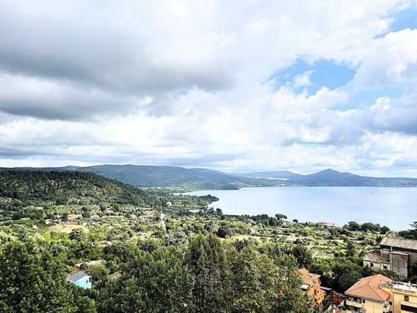 appartamento in vendita a Bracciano