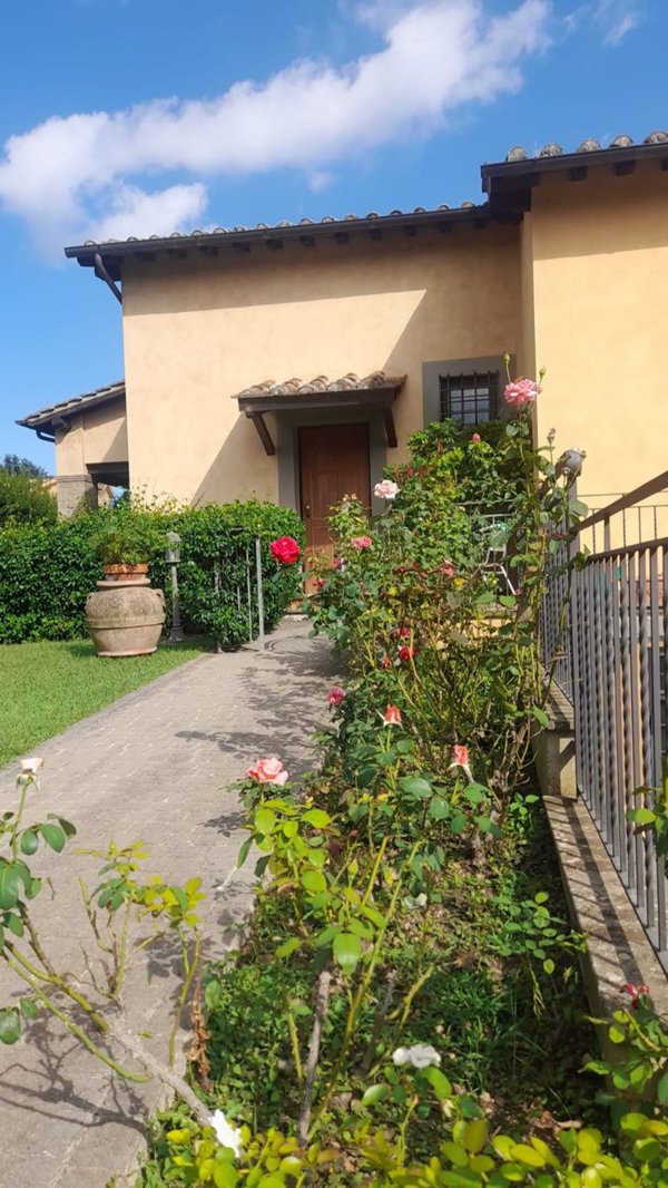 casa indipendente in vendita a Bracciano
