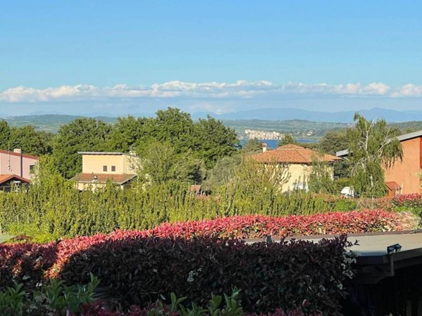 casa indipendente in vendita a Bracciano