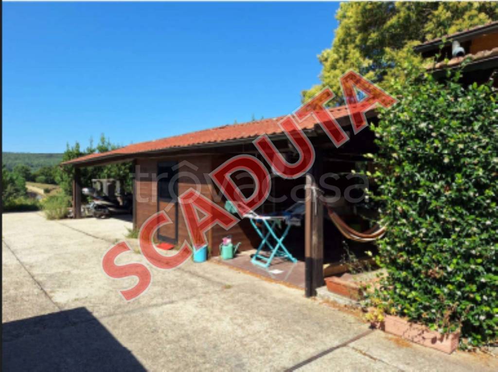 appartamento in vendita a Bracciano in zona Pisciarelli