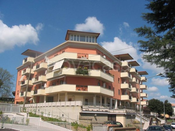 ufficio in vendita a Bracciano