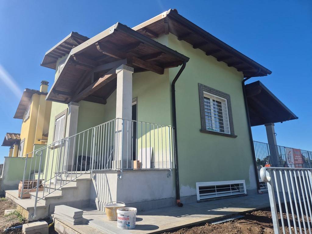 casa indipendente in vendita a Bracciano in zona Vigna di Valle