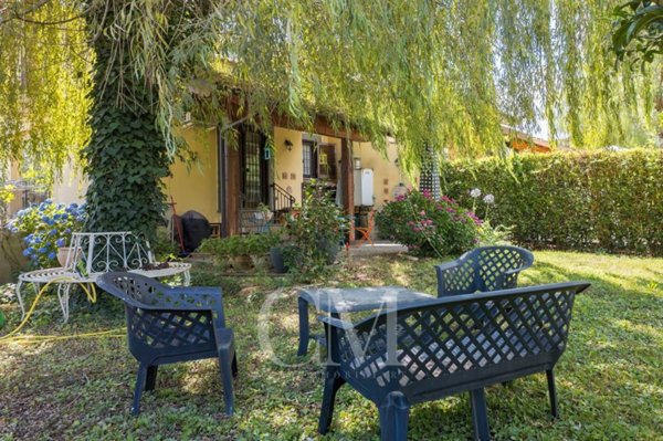 casa indipendente in vendita a Bracciano in zona Vigna di Valle