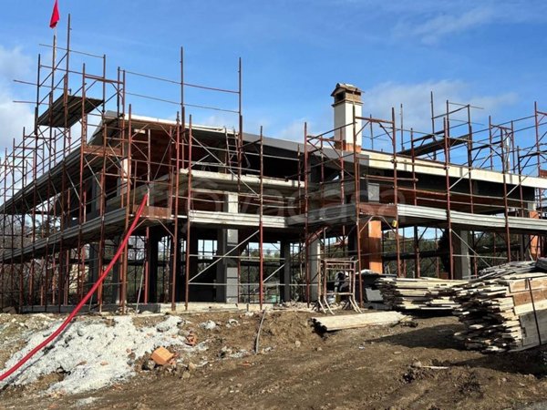 casa indipendente in vendita a Bracciano