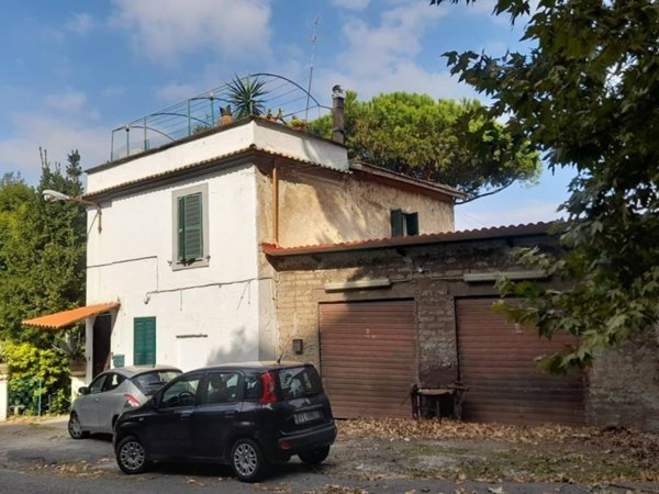 casa indipendente in vendita a Bracciano