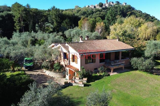 casa indipendente in vendita a Bracciano
