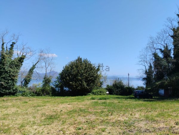 terreno agricolo in vendita a Bracciano