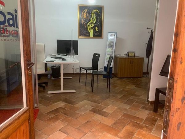 ufficio in vendita a Bracciano