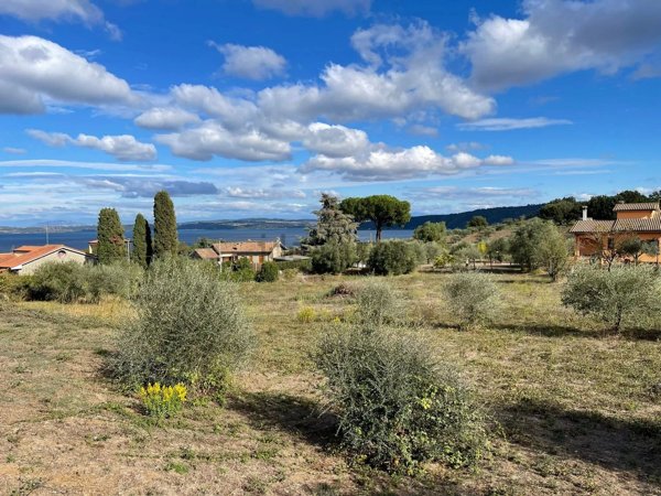 casa indipendente in vendita a Bracciano