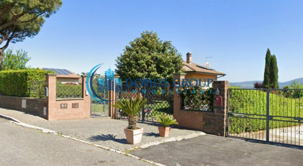 casa indipendente in vendita a Bracciano