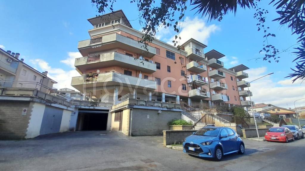 appartamento in vendita a Bracciano